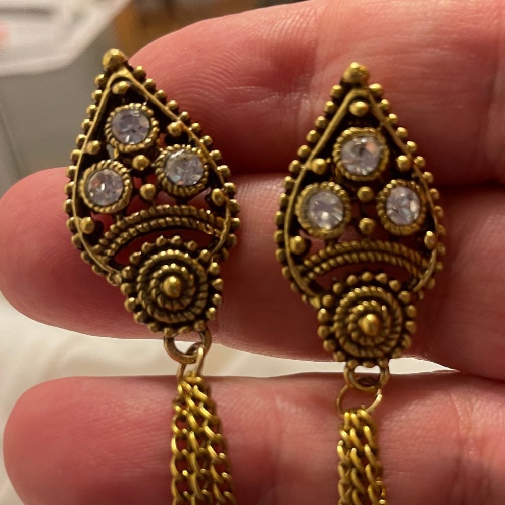 Gorgeous Bell Drop Earrings - Picture 4 of 4